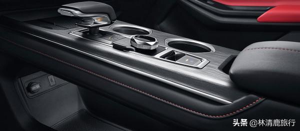 年輕人的第一臺車：第二代長安cs55plus，顏值出眾，有望成為爆款