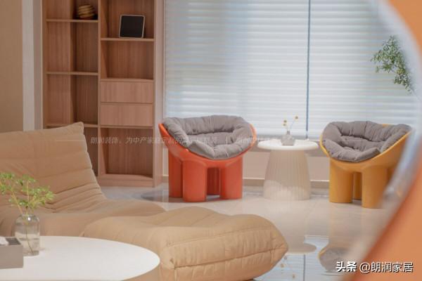 侘寂的素，拱門的古，這疊拼只住藝術家