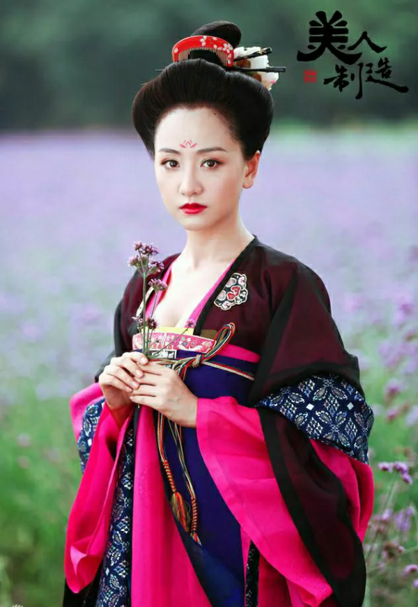 楊蓉：清純靚麗甜美高畫質寫真集（1）後幾張劇中美照