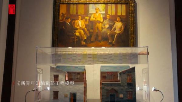 來訪者絡繹不絕，他不得不在黑板上寫下“會客談話以十五分鐘為限”