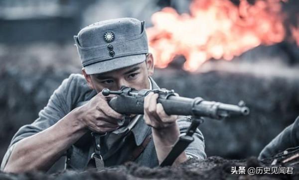 抗戰時八路軍物資匱乏，武器彈藥主要來自哪裡？別在被電視騙了