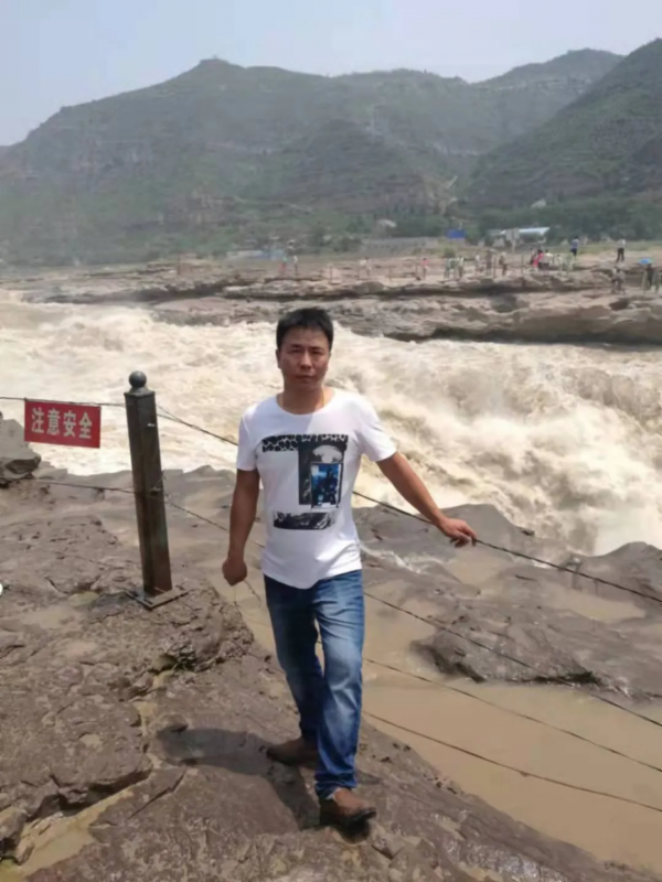 西北疫情中臨時轉向的寧AE6865，拯救了一座城