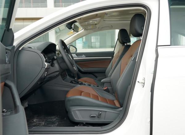 10多萬的自動擋轎車還是這三款好，安全舒適，動力強還省油