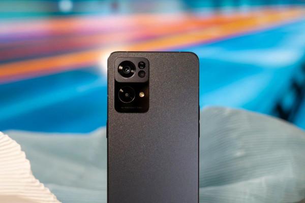 三款火爆熱銷中的手機優點與缺點詳實解讀