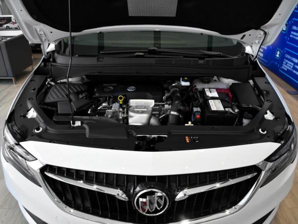 價格更低還是有6座，6.1L油耗入門合資家用MPV，實拍別克GL6