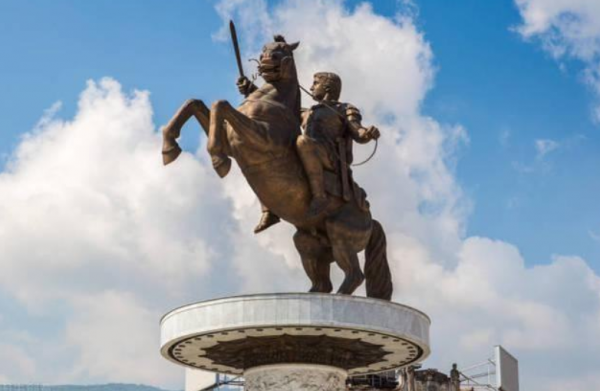 亞歷山大如果真打到秦國，到底有沒有命回去？秦惠文王不是吃素的