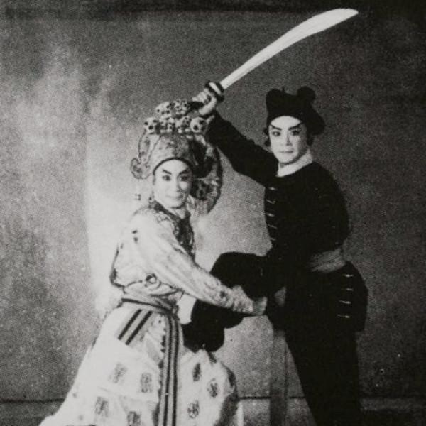 2014年猴王六齡童追悼會:唐僧送最後一程,現場上千人送行 2014年猴王六齡童追悼會:唐僧送最後一程,現場上千人送行