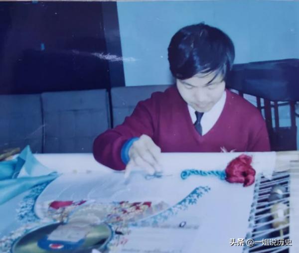杭州刺繡男子:花17年繡了一副作品,價值千萬,手藝將面臨失傳 杭州刺繡男子:花17年繡了一副作品,價值千萬,手藝將面臨失傳