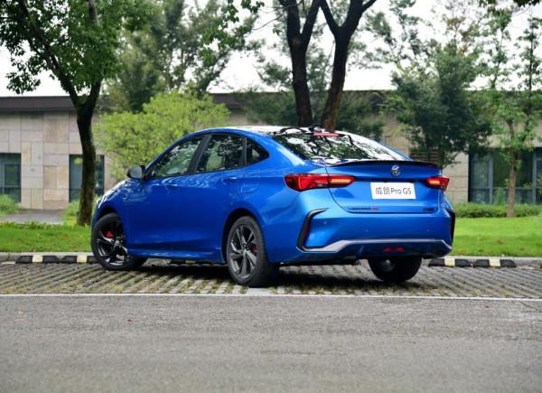 10多萬的自動擋轎車還是這三款好，安全舒適，動力強還省油