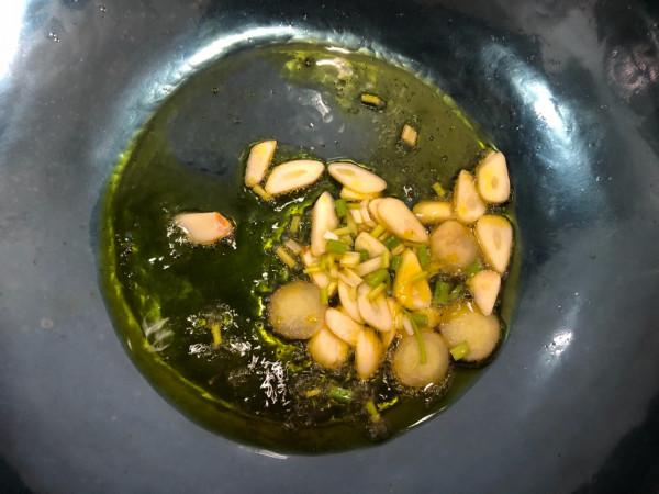 雞心這樣做,比外面的燒烤還好吃,香味四溢,太解饞了 雞心這樣做,比外面的燒烤還好吃,香味四溢,太解饞了