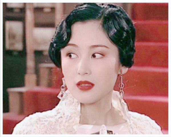 當4位內地大美人，遇到港臺經典女神，顏值差距就出來了