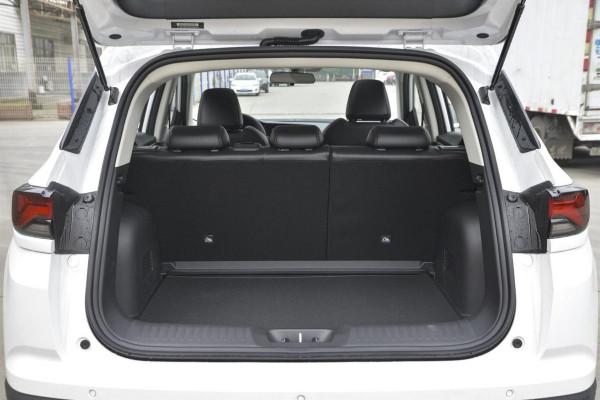 8萬左右,提速進入8秒俱樂部的3款SUV,長安、吉利、寶駿,選誰? 8萬左右,提速進入8秒俱樂部的3款SUV,長安、吉利、寶駿,選誰?