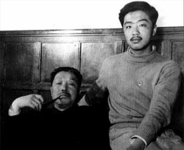 賀龍獨子賀鵬飛力排眾議,堅持買下瓦良格號:這是中國唯一的機會 賀龍獨子賀鵬飛力排眾議,堅持買下瓦良格號:這是中國唯一的機會