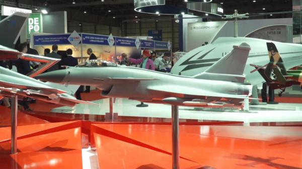 降維打擊,售價僅3000萬起的SU-75戰鬥機,殲-10外銷的超級攔路虎 降維打擊,售價僅3000萬起的SU-75戰鬥機,殲-10外銷的超級攔路虎