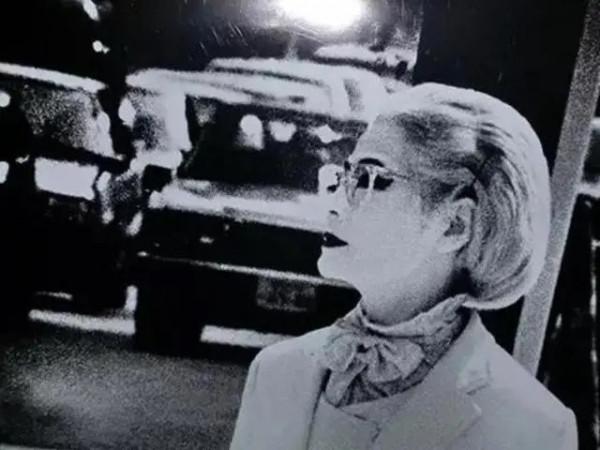 日本煙花女子74歲仍站街，街頭60年一直拉客，卻備受日本人尊重