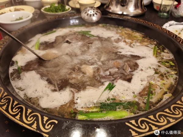 旅行就要邊走邊吃：舌尖上的昆明，盤點我在昆明吃到的各種美食