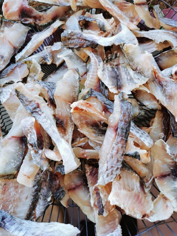 曬臘腸,曬臘肉,曬魚乾,天台曬,頭條曬,廣式臘味曬起來 曬臘腸,曬臘肉,曬魚乾,天台曬,頭條曬,廣式臘味曬起來