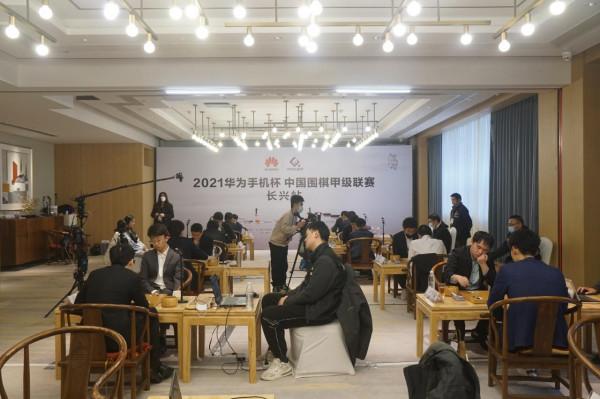 2021圍甲季後賽第二輪第2場圖集：柯羋辜丁頂尖對抗