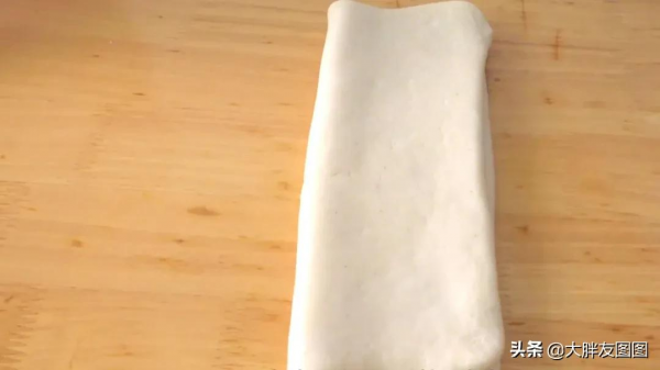 揭秘!法式小麵包的做法!太簡單了,有手就行 揭秘!法式小麵包的做法!太簡單了,有手就行