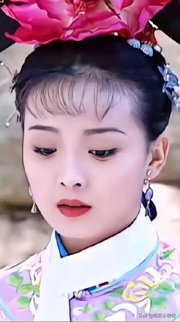 “晴兒格格”王豔，溫柔嫻靜，秀外慧中