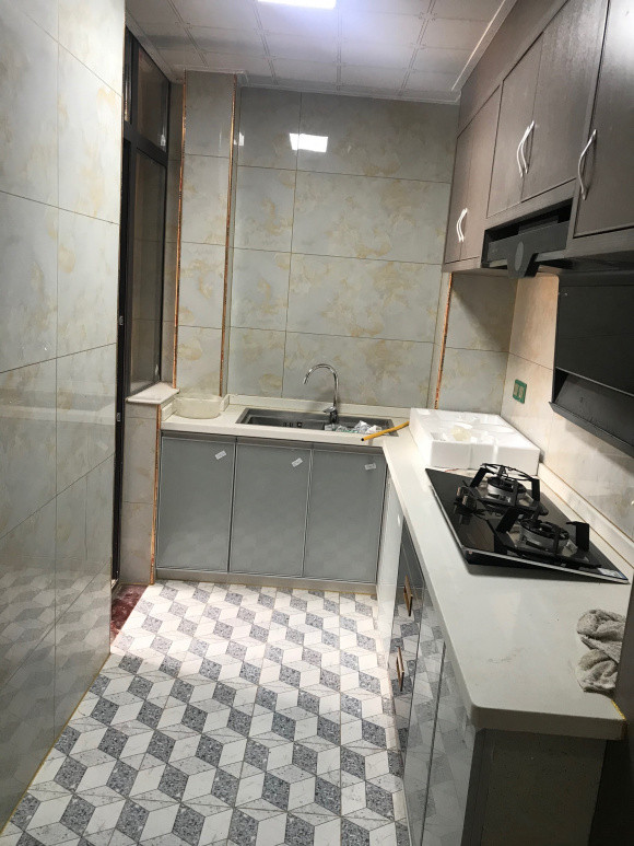 終於有點家的樣子了，9月份基本完工，138平包括傢俱家電大概15萬