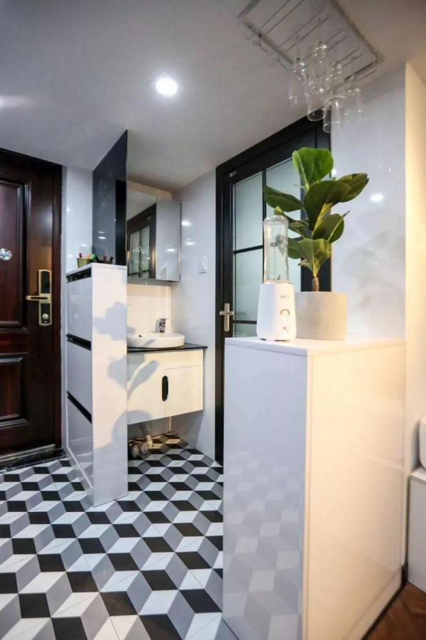 浴室別再用玻璃隔斷了，做成這種乾溼分離一步到位，更實用更優惠