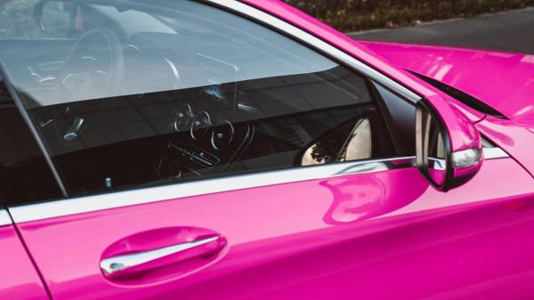 蘇州無二汽車貼膜丨賓士C貼高亮玫紅改色膜