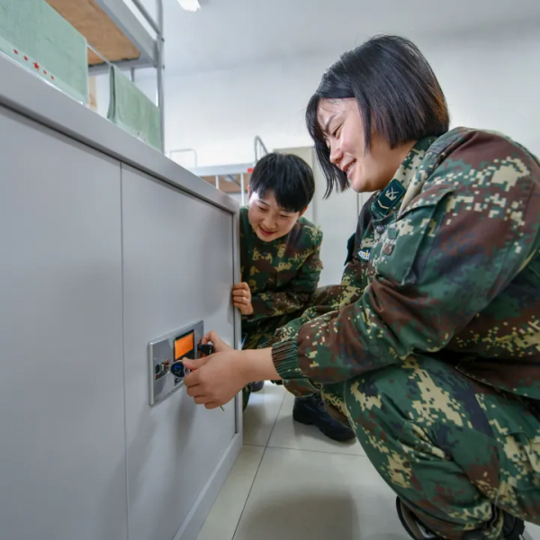 火箭軍某部多措並舉為官兵辦實事，助推黨史學習教育走深走實