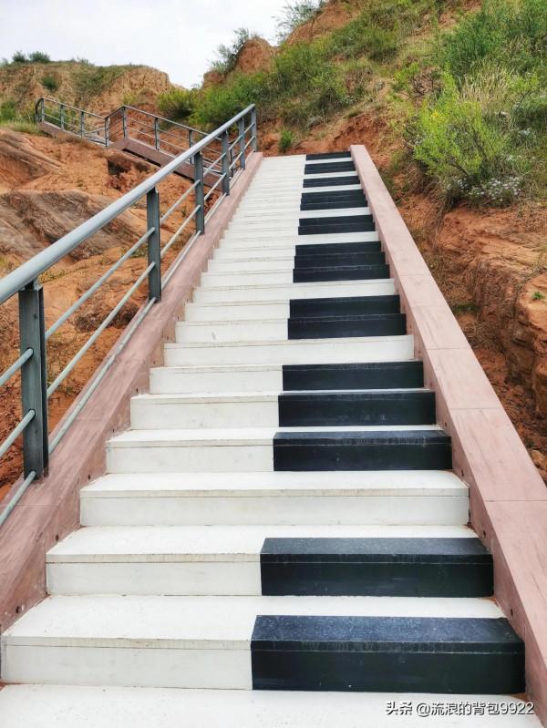 北京自駕陝西第七站:靖邊波浪谷 北京自駕陝西第七站:靖邊波浪谷