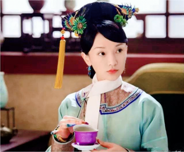 這7部劇裡,當網紅臉美人,遇到一群古典美人,差距就出來了 這7部劇裡,當網紅臉美人,遇到一群古典美人,差距就出來了