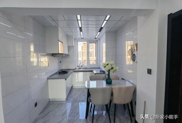 不顧反對堅持買最頂層的房子,入住後冬天在家玩堆雪人,誰見過? 不顧反對堅持買最頂層的房子,入住後冬天在家玩堆雪人,誰見過?