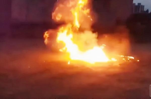 被自己學生出賣殺害，臨死前提要求：棺材豎著下葬，死後也要站著