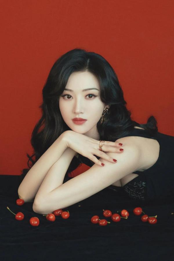 景甜，她不紅是個謎