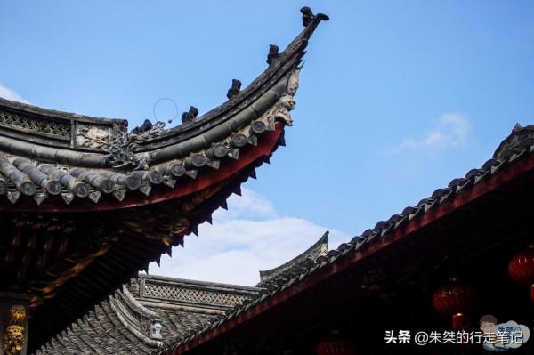 寧波最藝術的博物館 建築上朱金木雕多達千件 是我國八大天后宮之一 寧波最藝術的博物館 建築上朱金木雕多達千件 是我國八大天后宮之一