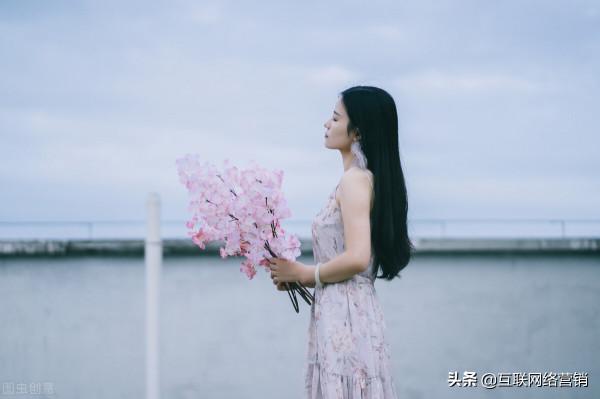 小個子女生適合長裙還是短裙? 小個子女生適合長裙還是短裙?