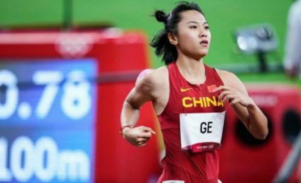 “小哪吒”後程發力拿下冠軍,梁小靜錯失良機,韋永麗僅排第六 “小哪吒”後程發力拿下冠軍,梁小靜錯失良機,韋永麗僅排第六