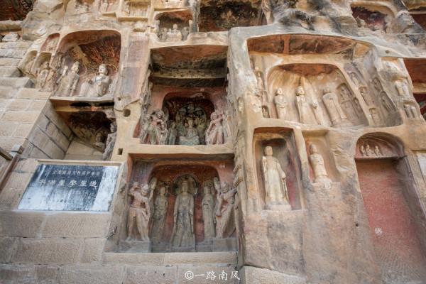 四川廣元這片懸崖佛窟好壯觀，未來有望成為世界遺產，你去過嗎？