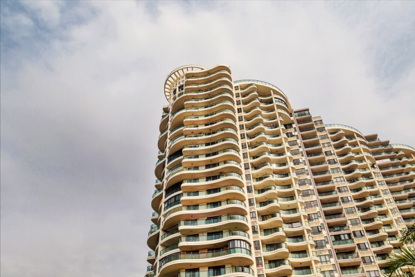 無論房價漲跌如何，6類人入手買房最好別太猶豫，不然越等越吃虧