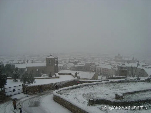 西班牙冬季最美的8個小鎮，趕快一起出發吧