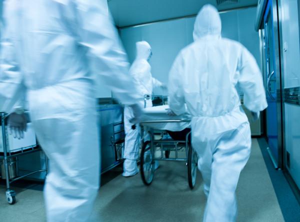 堅持吃降壓藥，突發腦出血，61歲的張叔，選錯了2種藥！值得警醒