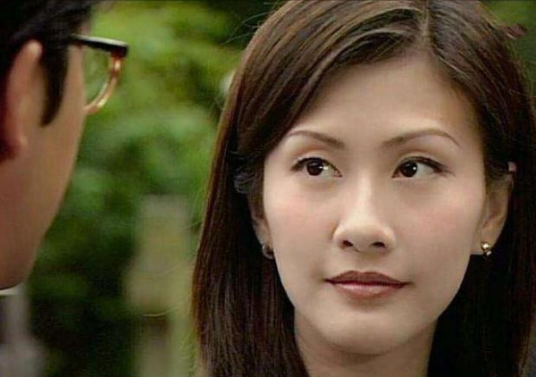 年少不知阿姨香，10年後才發現超美的5位女港星