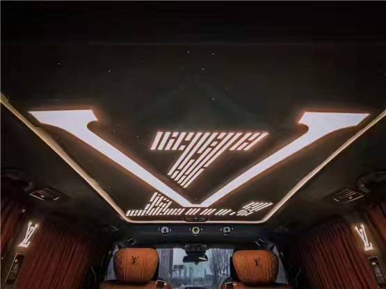 LV的包包很常見，你見過LV版的定製賓士商務車嗎？