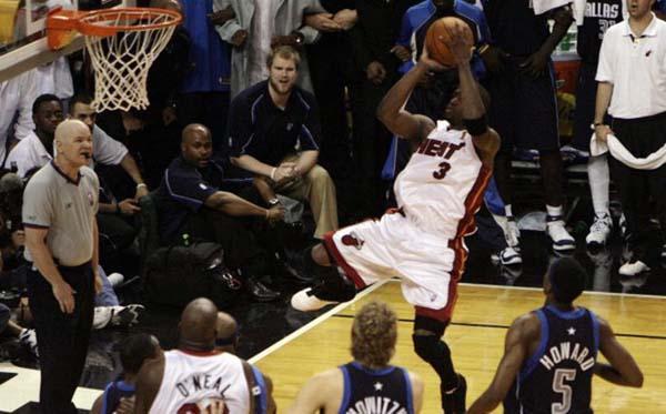 NBA“舊事重提”之總冠軍16:韋德無人可擋 熱隊逆襲奪冠(2006) NBA“舊事重提”之總冠軍16:韋德無人可擋 熱隊逆襲奪冠(2006)