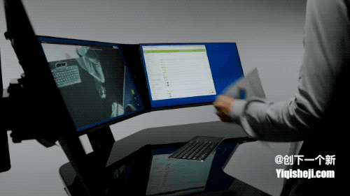 這才叫辦公桌，自帶三屏電腦