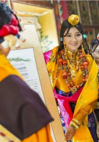 半生苦難，半生幸福，降央卓瑪和婆婆處成母女，明目張膽幫孃家