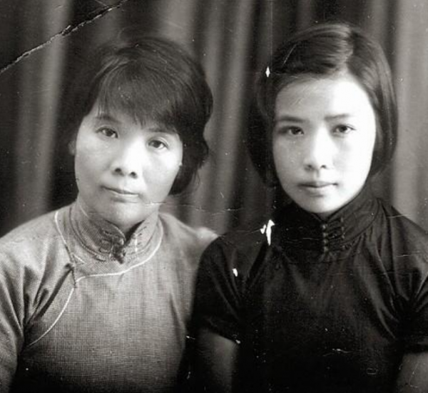 1937年，一小姑娘來到八路軍辦事處哀求道：我要找我的爸爸周恩來