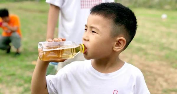 細嚼慢嚥PK狼吞虎嚥——論吃飯開啟方式對強壯身體的重要性