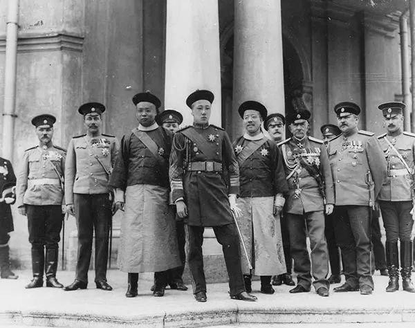 末代王爺載濤：三拒軍閥邀請，餓死不賣國，建國後被毛主席重用