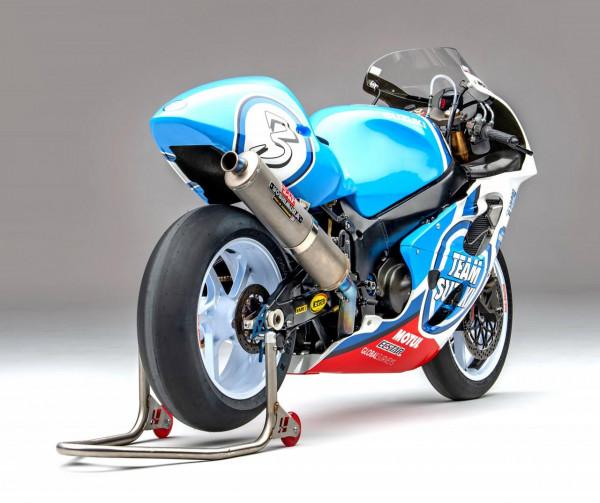 Suzuki 1996 GSX-R750 SRAD 復活版賽車