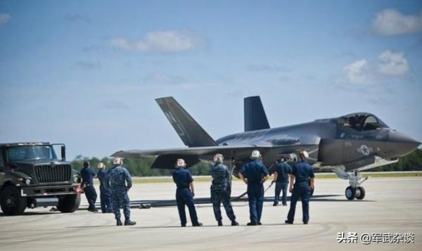 壓制美軍雷達!殲-16D“咆哮狼”亮相,會有殲-20D“咆哮龍”嗎? 壓制美軍雷達!殲-16D“咆哮狼”亮相,會有殲-20D“咆哮龍”嗎?